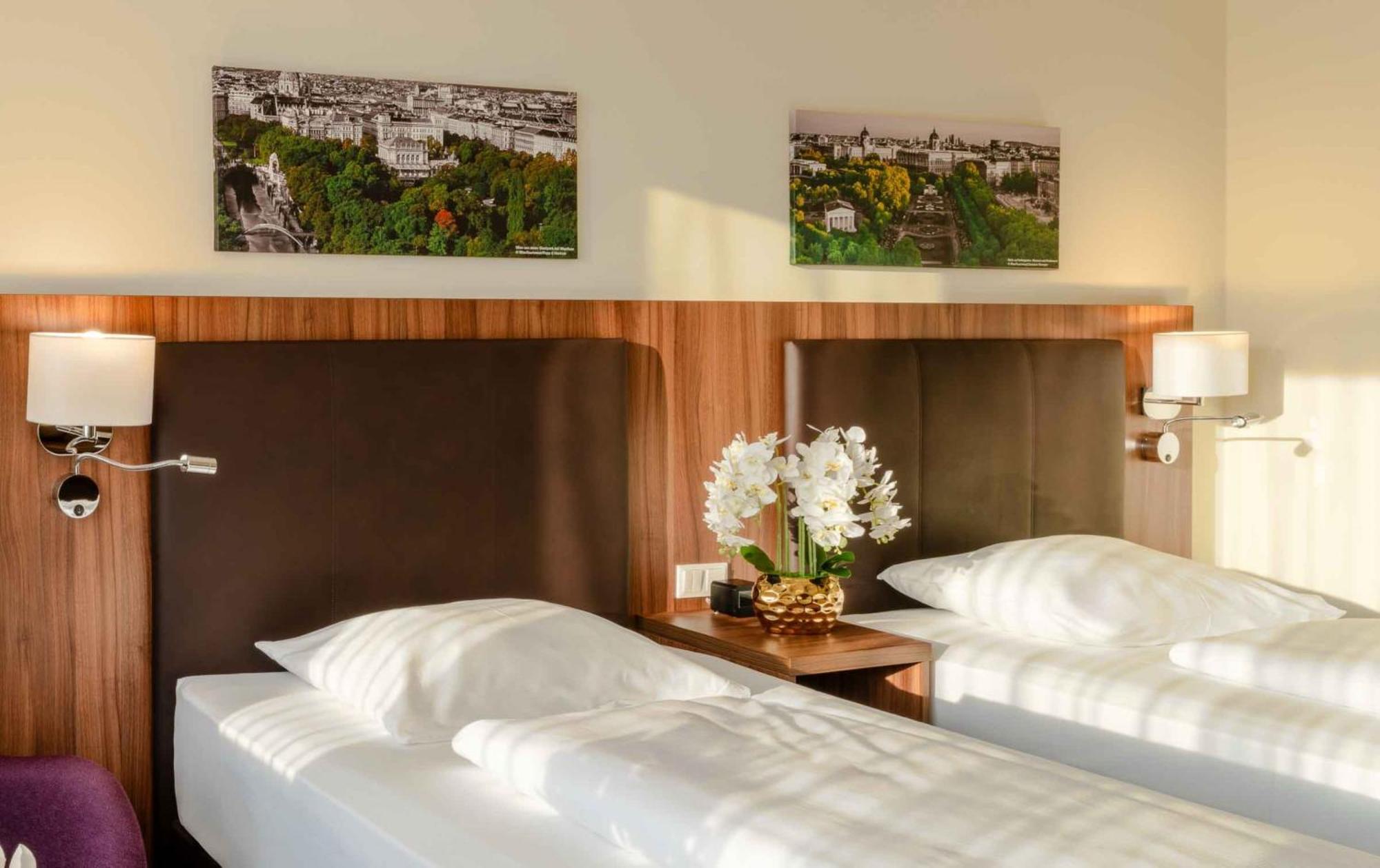 Plaza Premium 4* Vienne